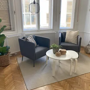 Center W18 Apartament